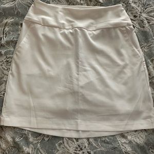 Adididas golf skirt NWT